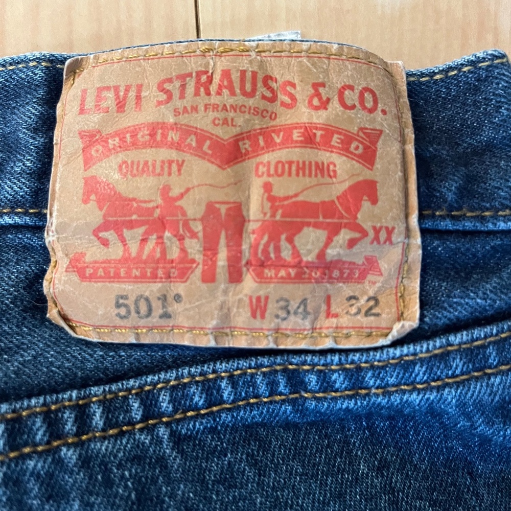 Levi”s  501 Jeans - Picture 3 of 5